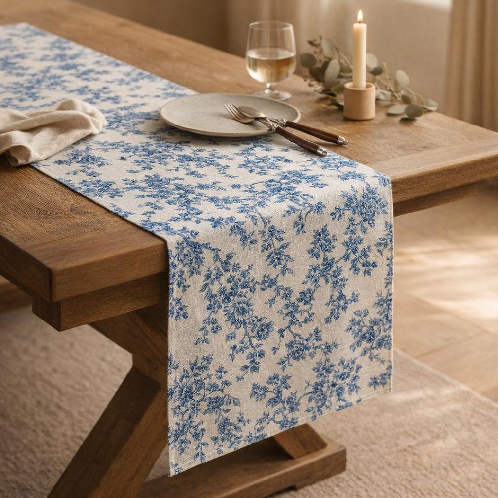 vintage-floral-table-runner