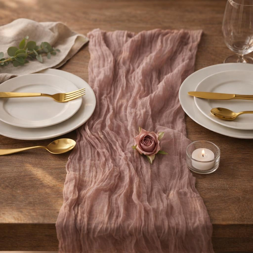 round-table-runner-wedding