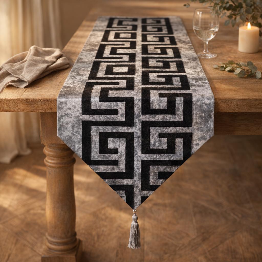 plaid-table-runner