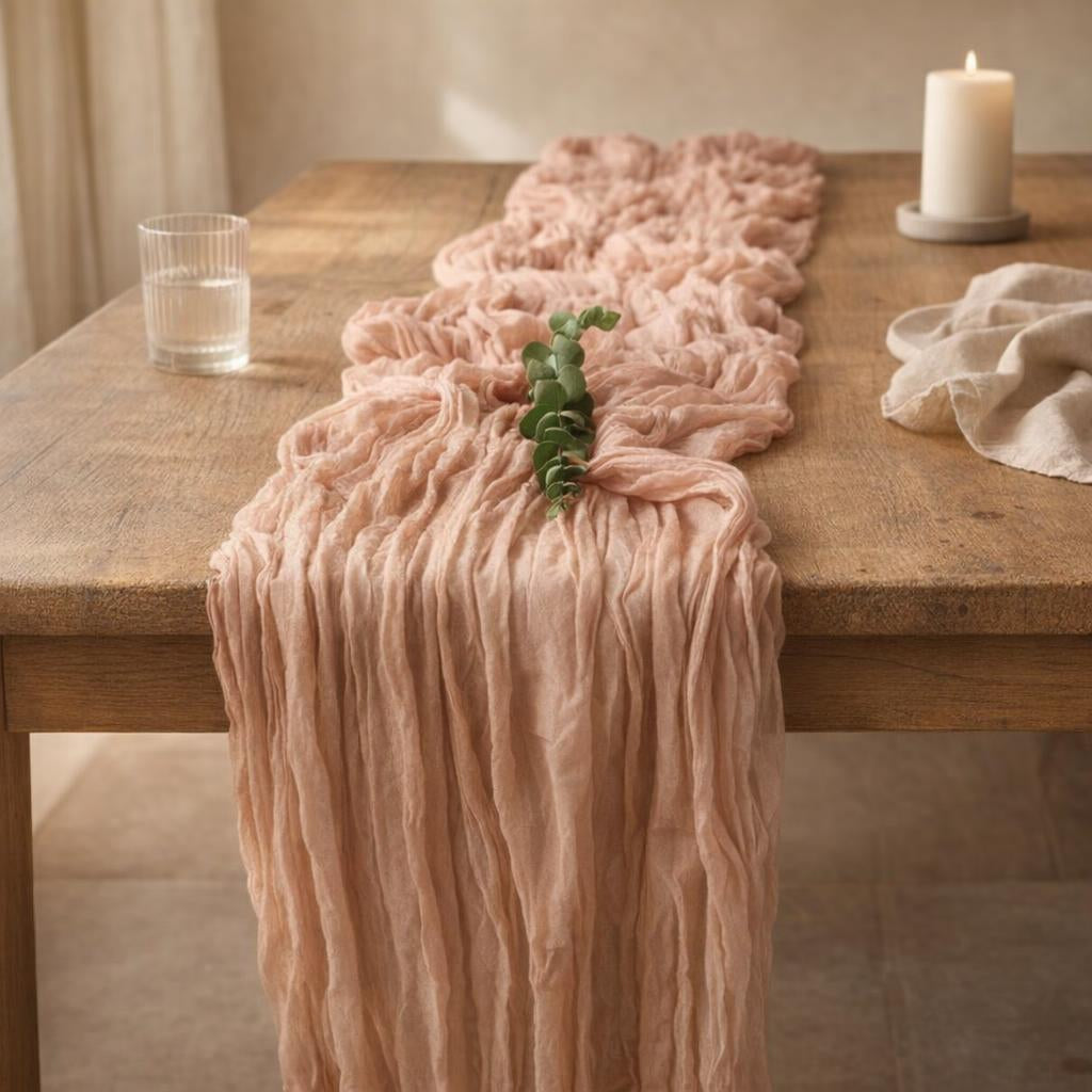 round-table-runner-wedding